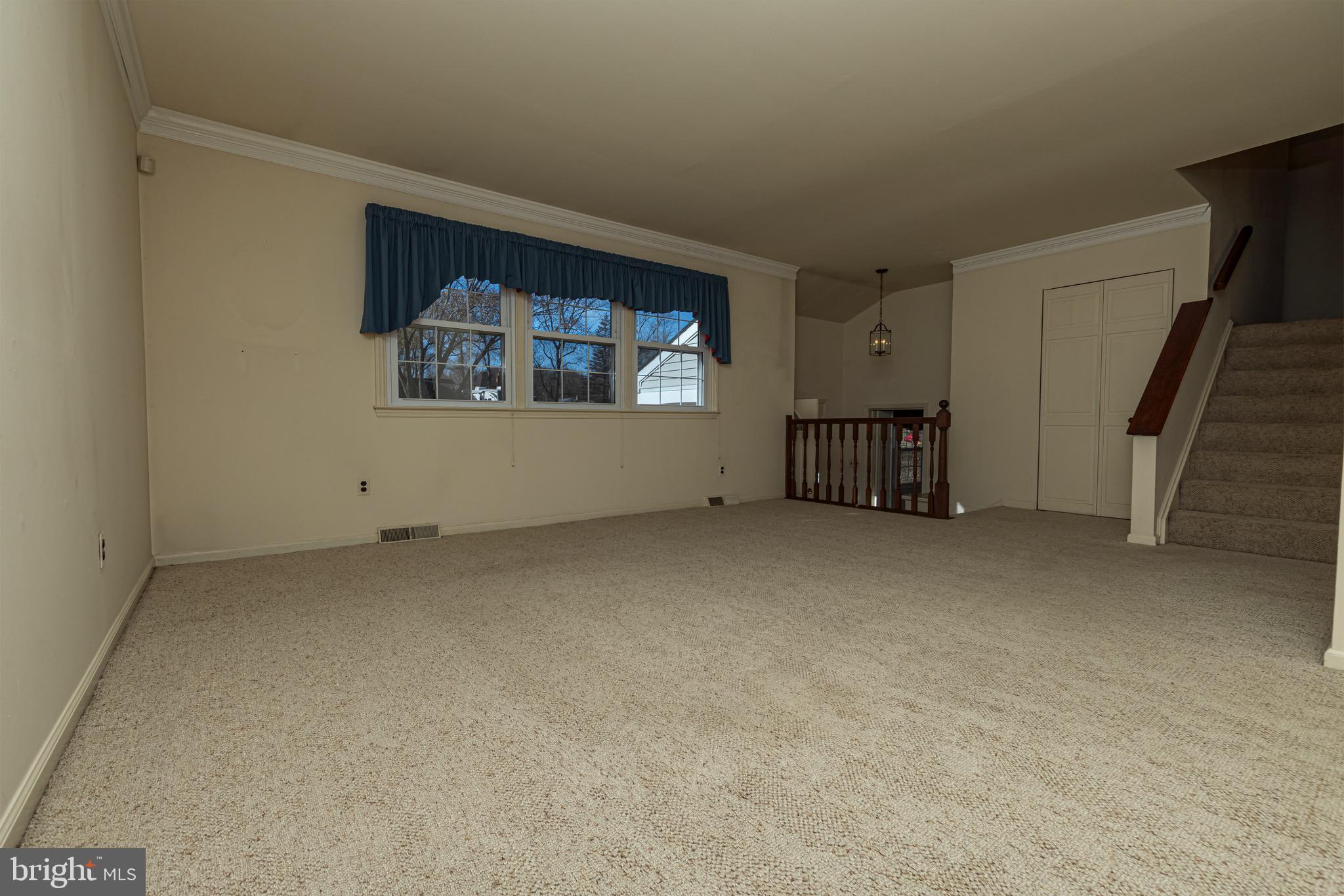 116 Autumn Horseshoe Bend Newark, DE 19702 - Photo 13 of 43 a view of an empty room with a window