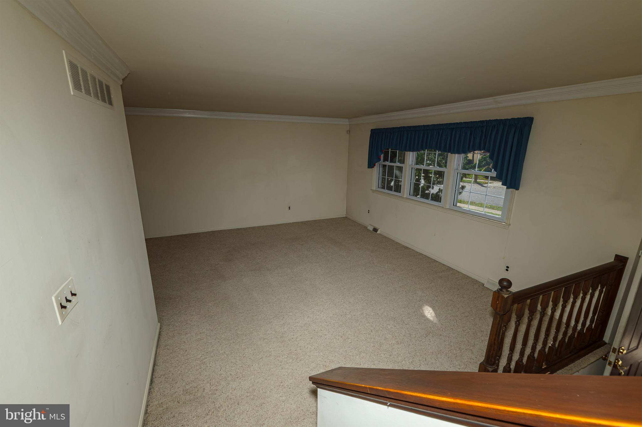 116 Autumn Horseshoe Bend Newark, DE 19702 - Photo 15 of 43 a view of room with window