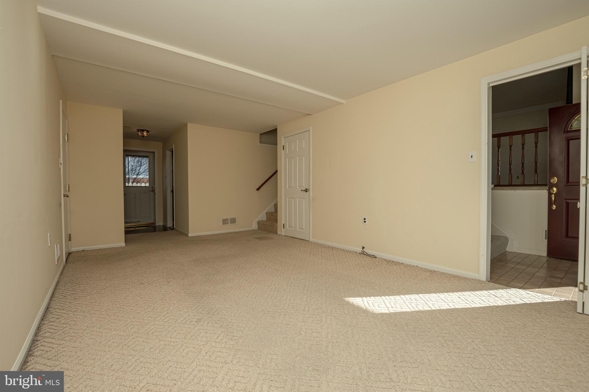 116 Autumn Horseshoe Bend Newark, DE 19702 - Photo 25 of 43 a view of empty room