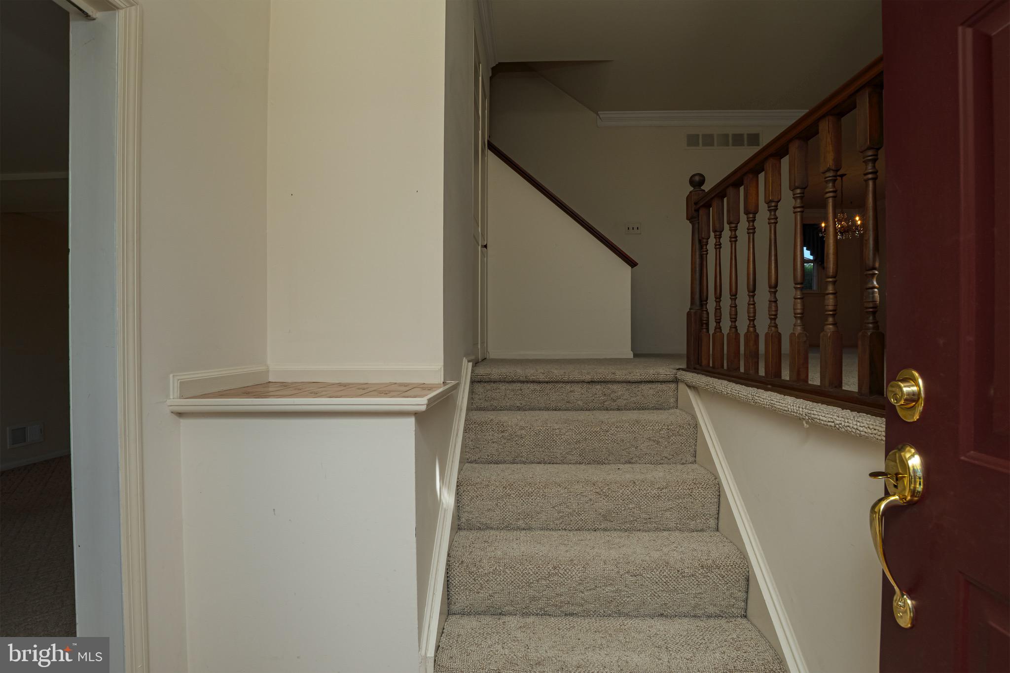 116 Autumn Horseshoe Bend Newark, DE 19702 - Photo 8 of 43 a view of entryway