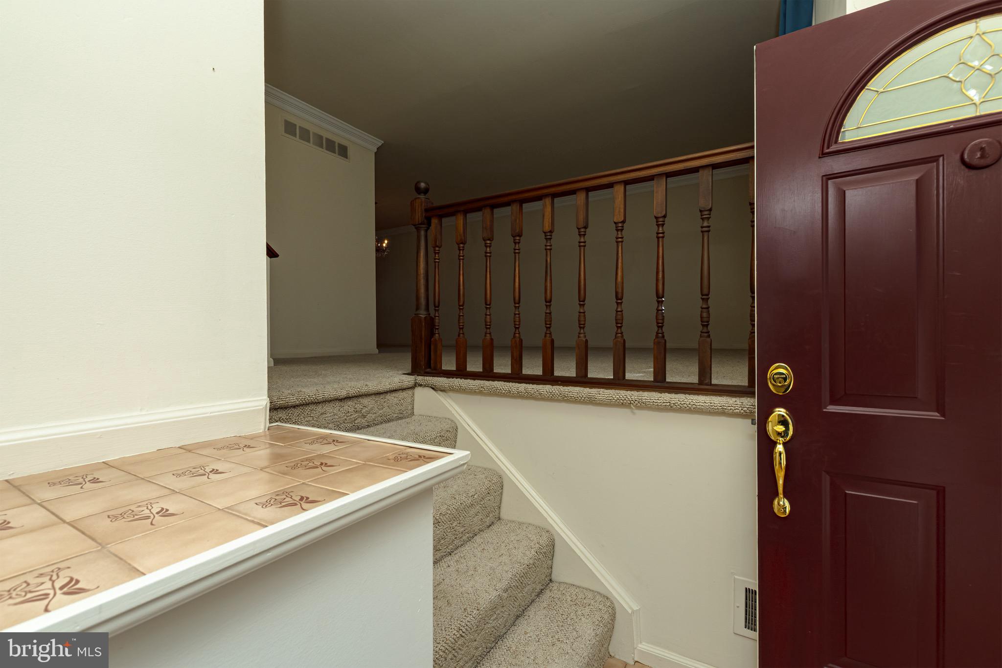 116 Autumn Horseshoe Bend Newark, DE 19702 - Photo 9 of 43 a view of kitchen island with wooden floor