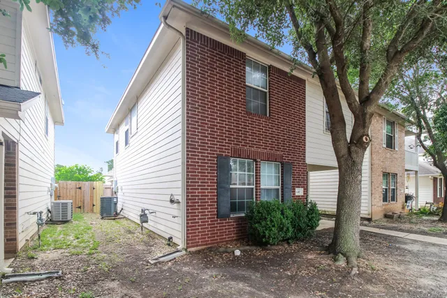 $1,730 | 6402 Mountain Pines Lane, Katy, TX 77449