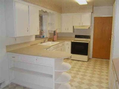 1467 East Pierson Road Flushing, MI 48433 - Photo 3 of 6 20303520-2.JPG