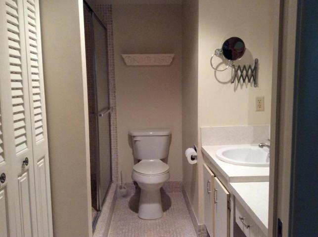 4053 Hythe A Boca Raton, FL 33434 - Photo 7 of 20 Master Bathroom