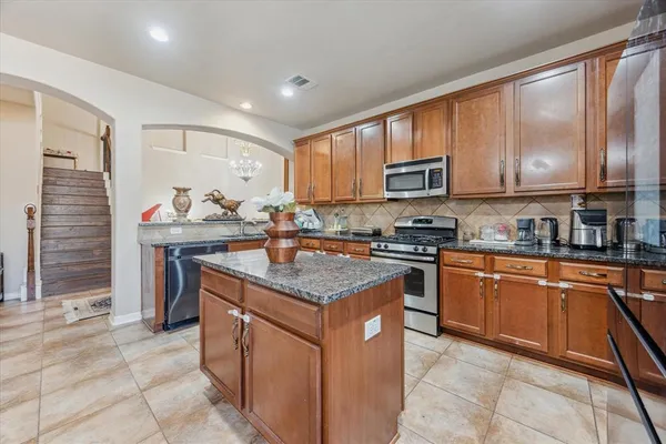 $3,000 | 4215 Windberry Court, Round Rock, TX 78665