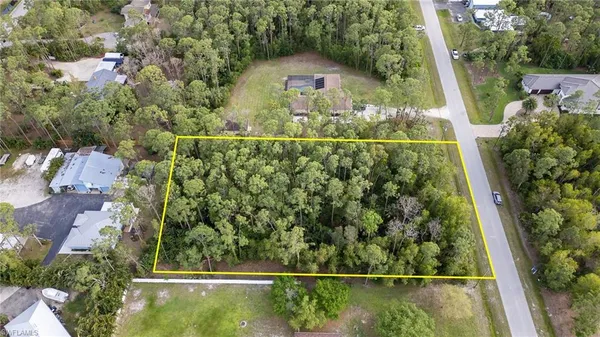$749,000 | 25421 Luci Drive, Bonita Springs, FL 34135