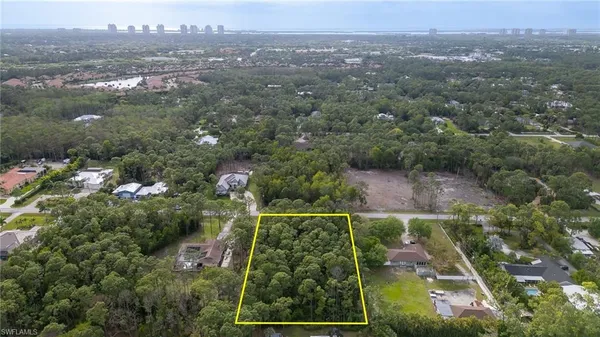 $749,000 | 25421 Luci Drive, Bonita Springs, FL 34135