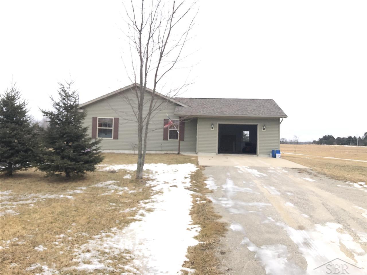 2042 Kindig Road Alger, MI 48610 - Photo 2 of 19