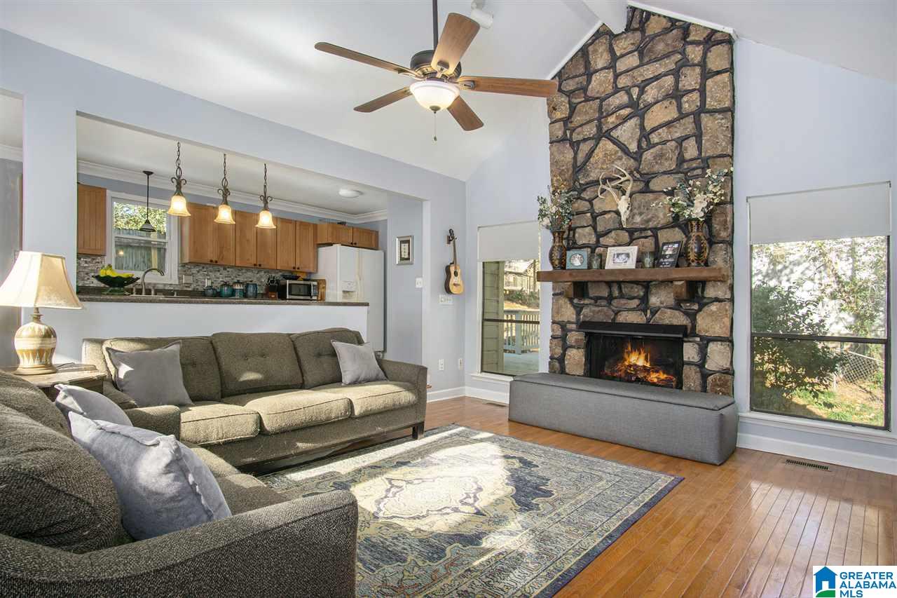 2366 Wine Ridge Drive Birmingham, AL 35244 - Photo 4 of 37