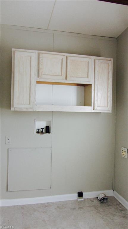 378 Michaels Road Mocksville, NC 27028 - Photo 4 of 18 LAUNDRY ROOM