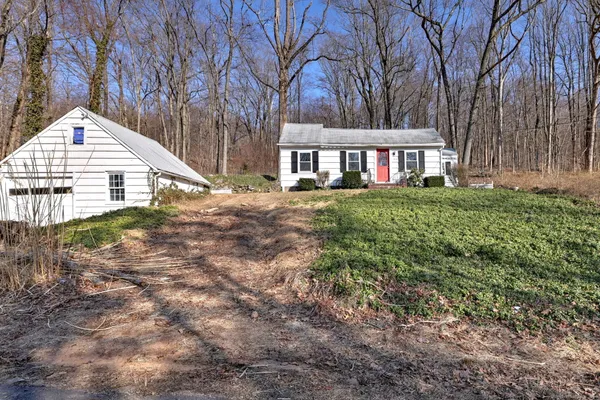 $170,000 | 298 Wooding Hill Road, Bethany, CT 06524