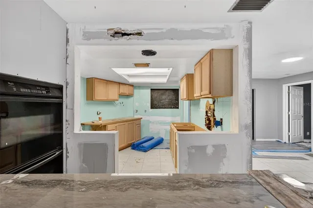 $2,850 | 260 13th Street North, St. Petersburg, FL 33705