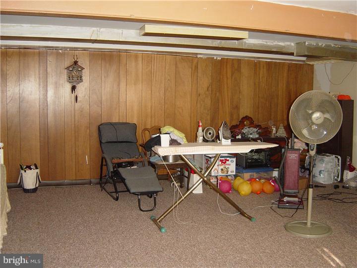 1043 Surrey Road Philadelphia, PA 19115 - Photo 14 of 19 Gallery Image 14