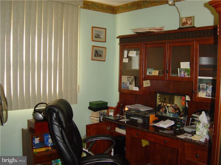 1043 Surrey Road Philadelphia, PA 19115 - Photo 10 of 19 Gallery Image 10