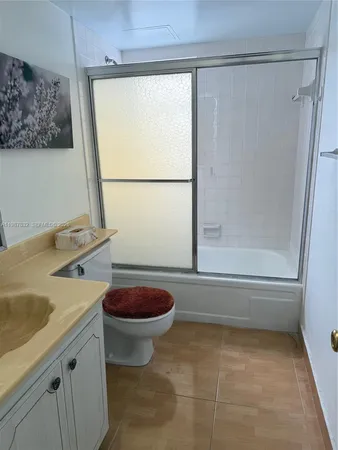 $2,100 | 620 Northeast 12th Avenue, Unit 408, Hallandale Beach, FL 33009