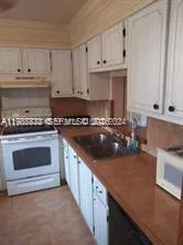 $2,100 | 620 Northeast 12th Avenue, Unit 408, Hallandale Beach, FL 33009