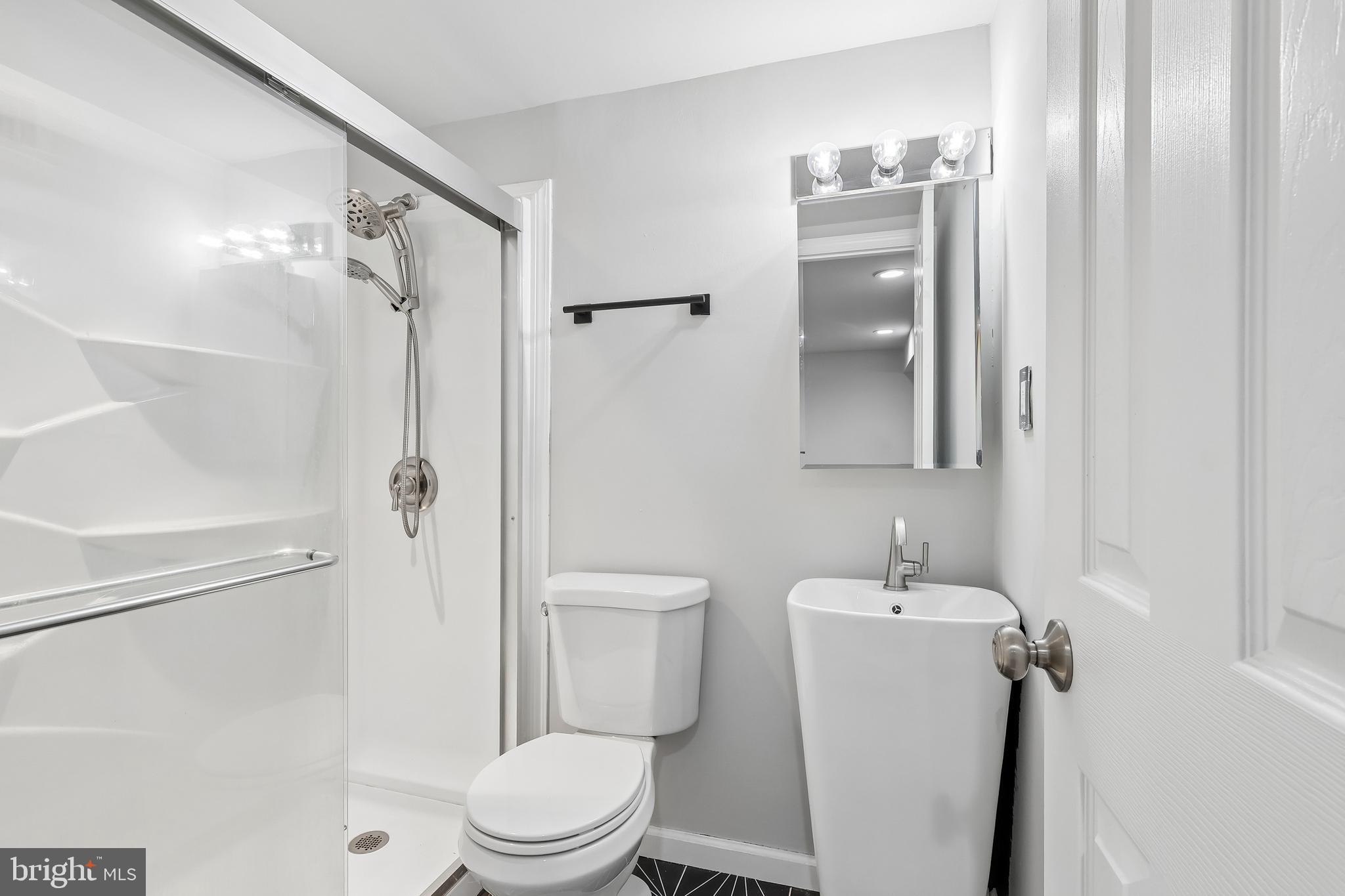 22 Yale Road Atco, NJ 08004 - Photo 6 of 39