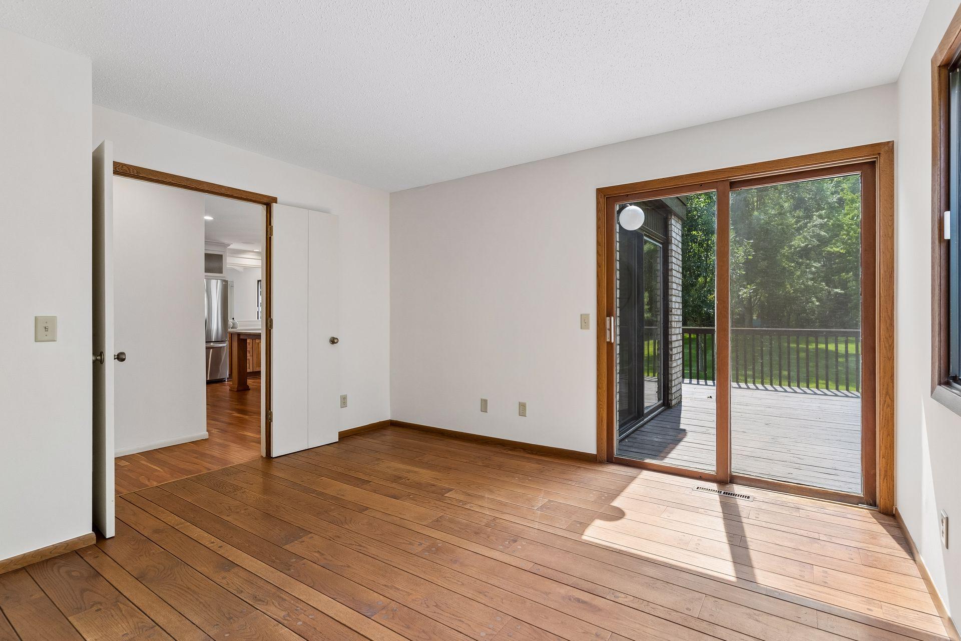 8064 Pennsylvania Road Bloomington, MN 55438 - Photo 15 of 52 Gallery Image 15