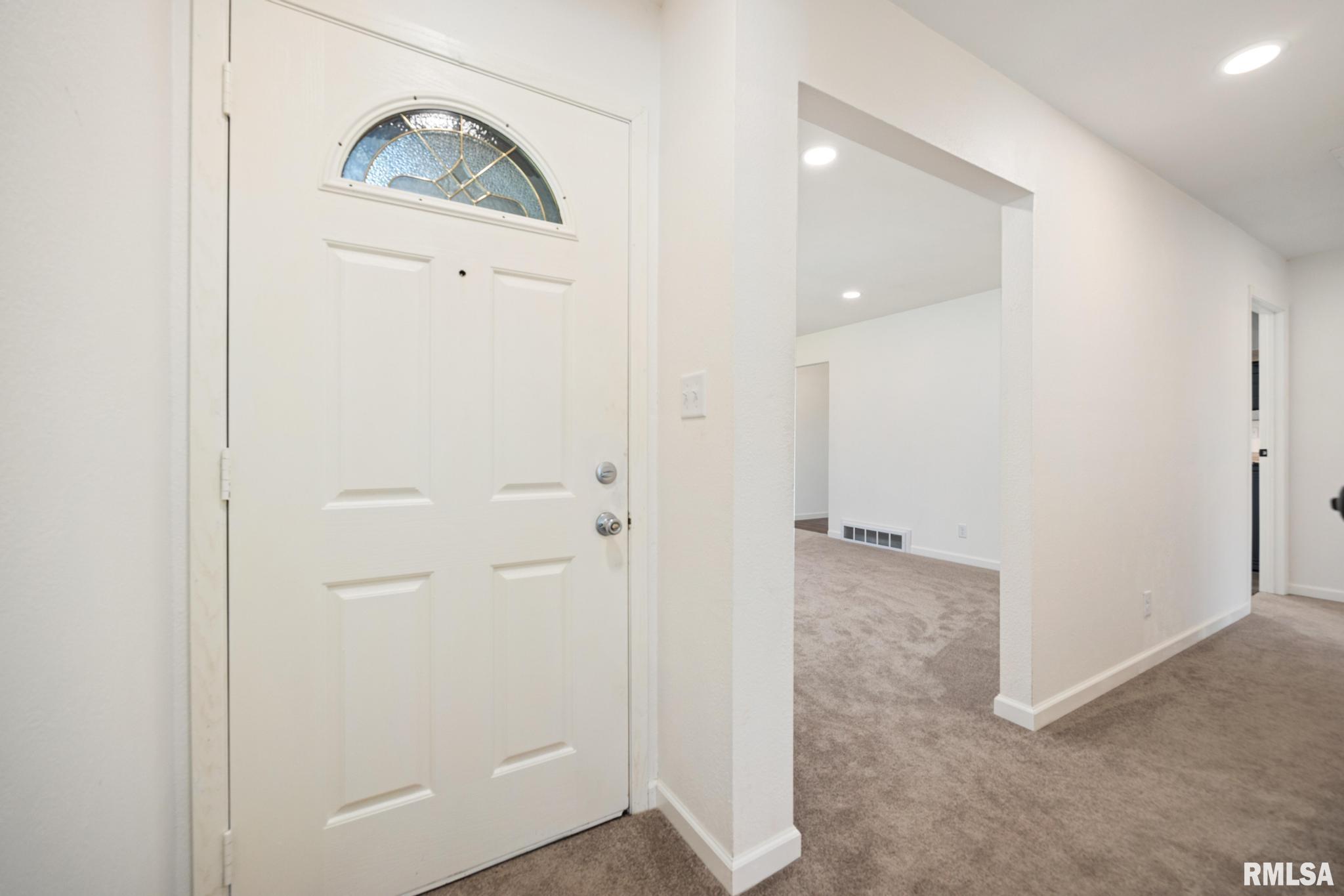288 Sheffield Road Groveland, IL 61535 - Photo 4 of 30