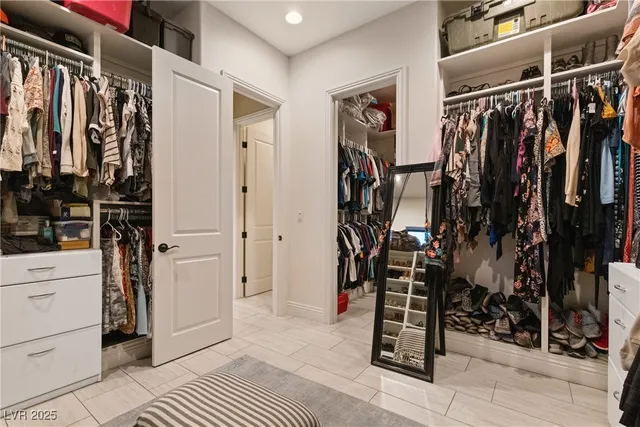 $3,399,000 | 9117 Hickam Avenue, Las Vegas, NV 89129