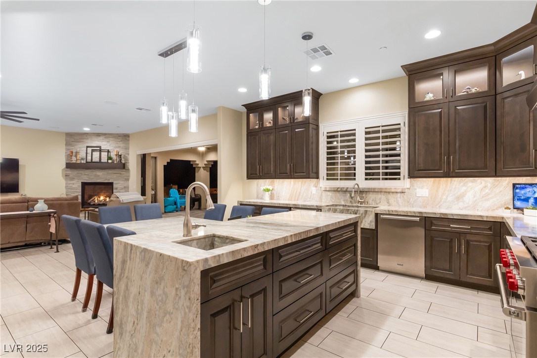 9117 Hickam Avenue Las Vegas, NV 89129 - Photo 8 of 90