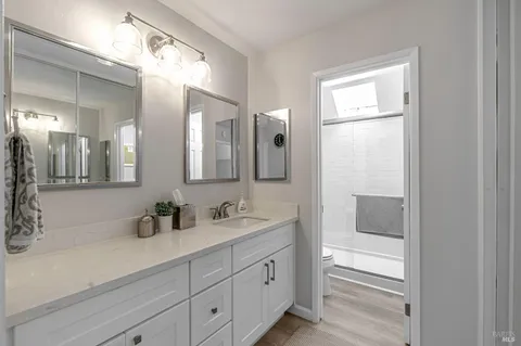 $1,024,000 | 2589 Topaz Drive, Novato, CA 94945