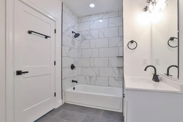 $242,000 | 203 South Bowles Street, West Harrison, IN 47060