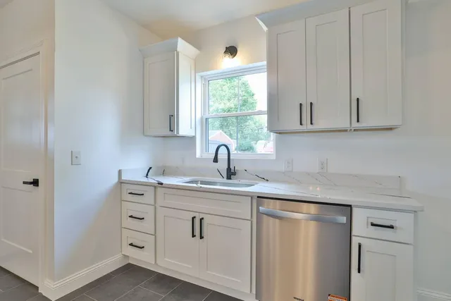 $242,000 | 203 South Bowles Street, West Harrison, IN 47060