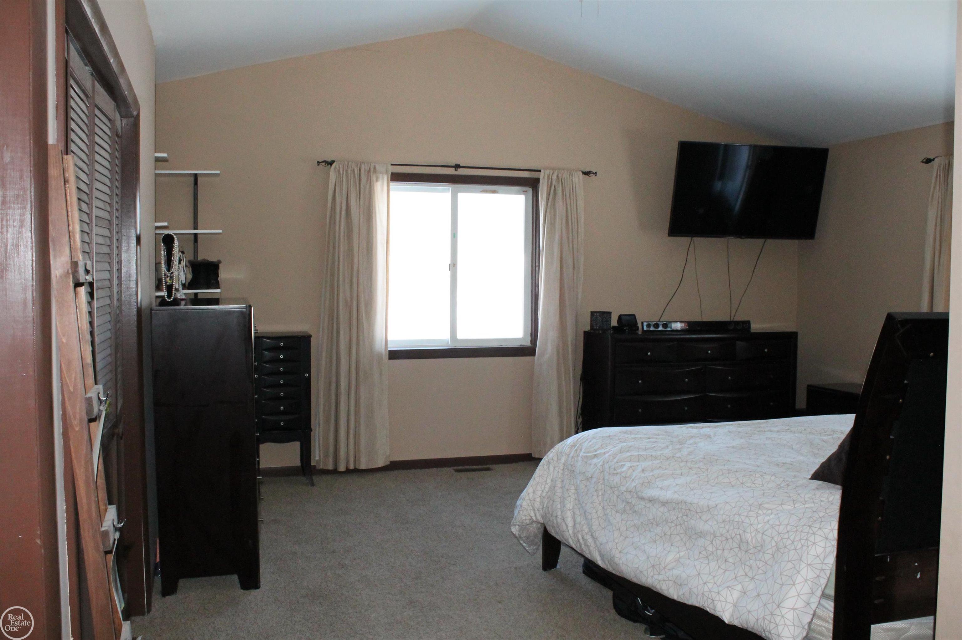 3233 Babcock Road Lexington, MI 48450 - Photo 37 of 51 50100780-36.JPG