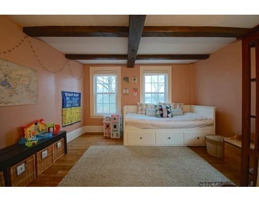 21 Middle Street Georgetown, MA 01833 - Photo 10 of 30 Gallery Image 10