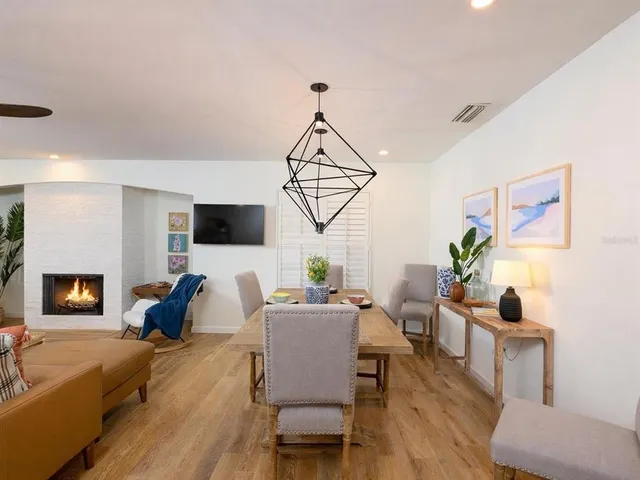 $5,500 | 5510 Chanteclaire, Unit 46, Sarasota, FL 34235