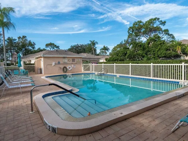 $5,500 | 5510 Chanteclaire, Unit 46, Sarasota, FL 34235