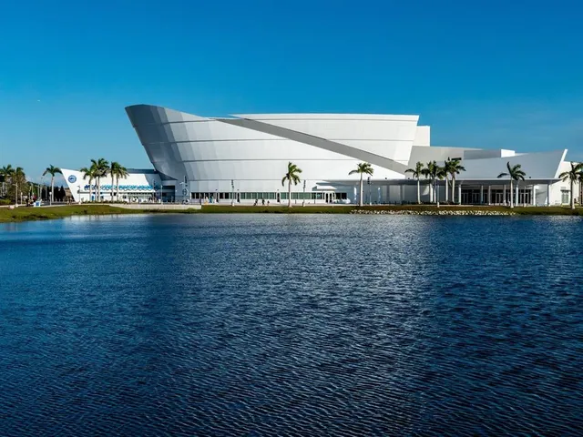 $5,500 | 5510 Chanteclaire, Unit 46, Sarasota, FL 34235