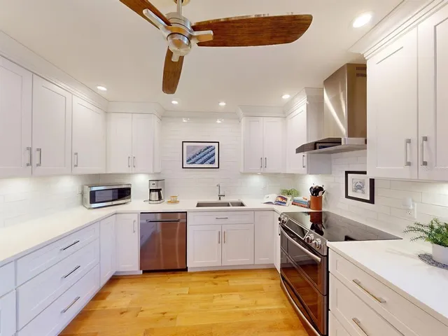 $5,500 | 5510 Chanteclaire, Unit 46, Sarasota, FL 34235