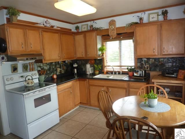 4002 Fairview Road Duluth, MN 55803 - Photo 7 of 13