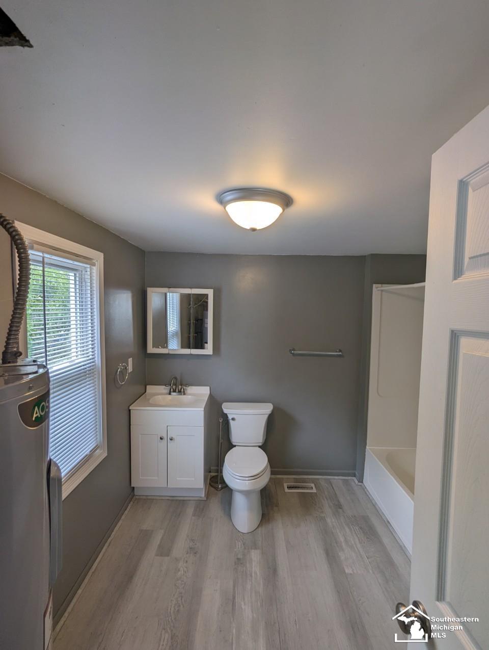 3657 Vivian Road Monroe, MI 48162 - Photo 15 of 24