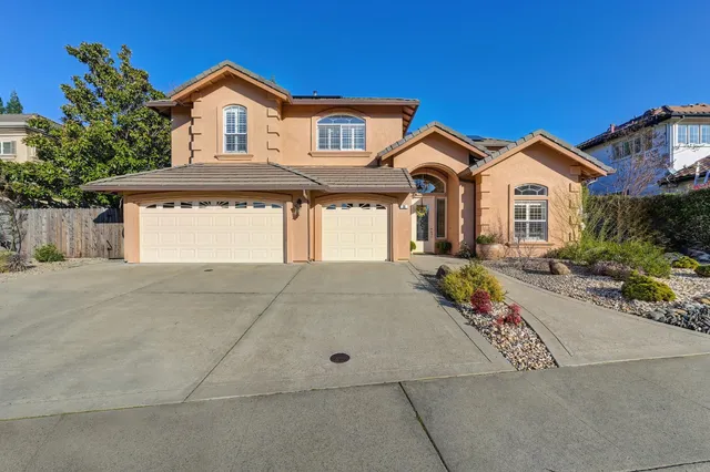 $1,249,000 | 98 Painted Rock Place, Folsom, CA 95630