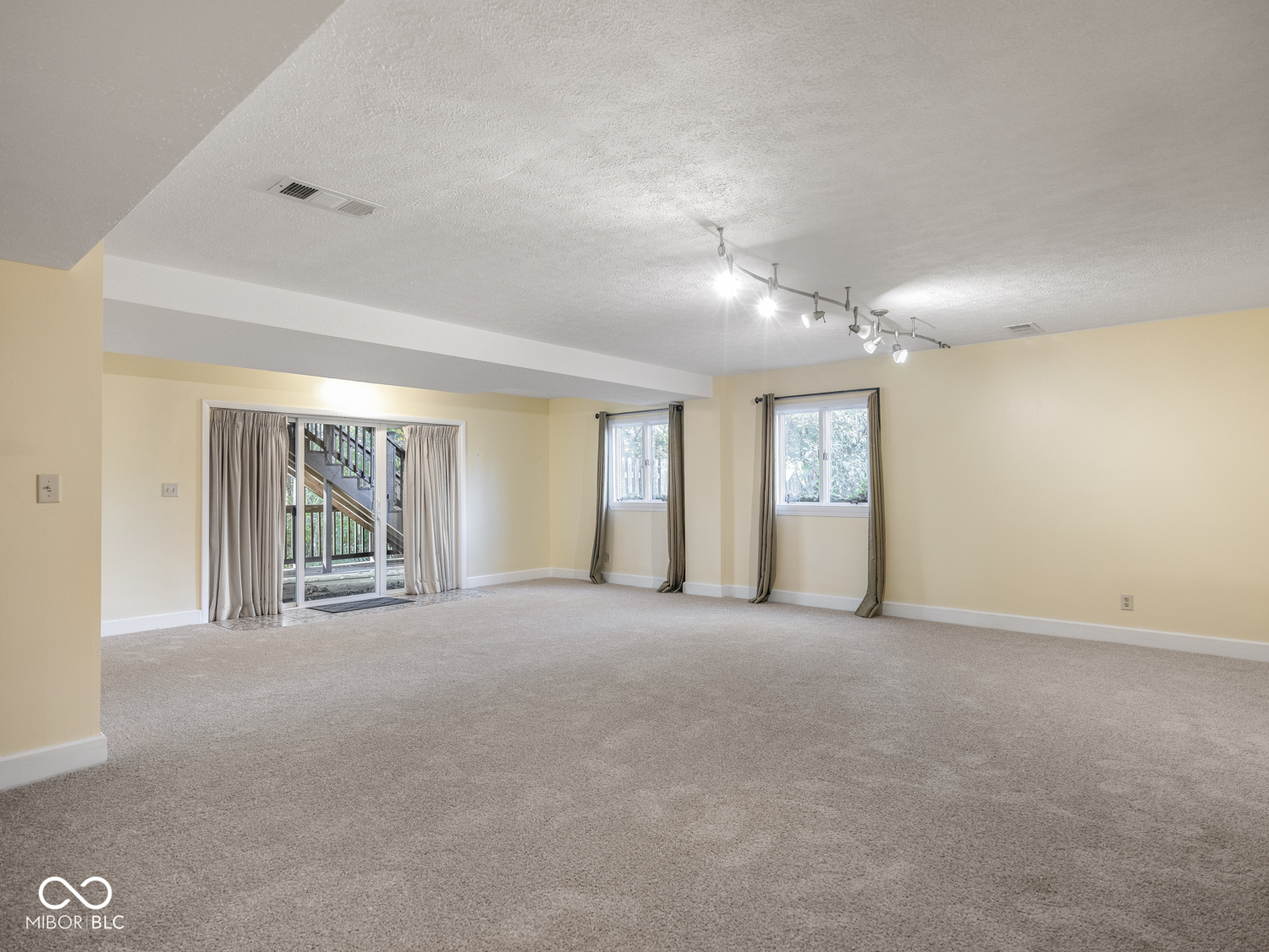 11412 Niagara Drive Fishers, IN 46037 - Photo 49 of 70