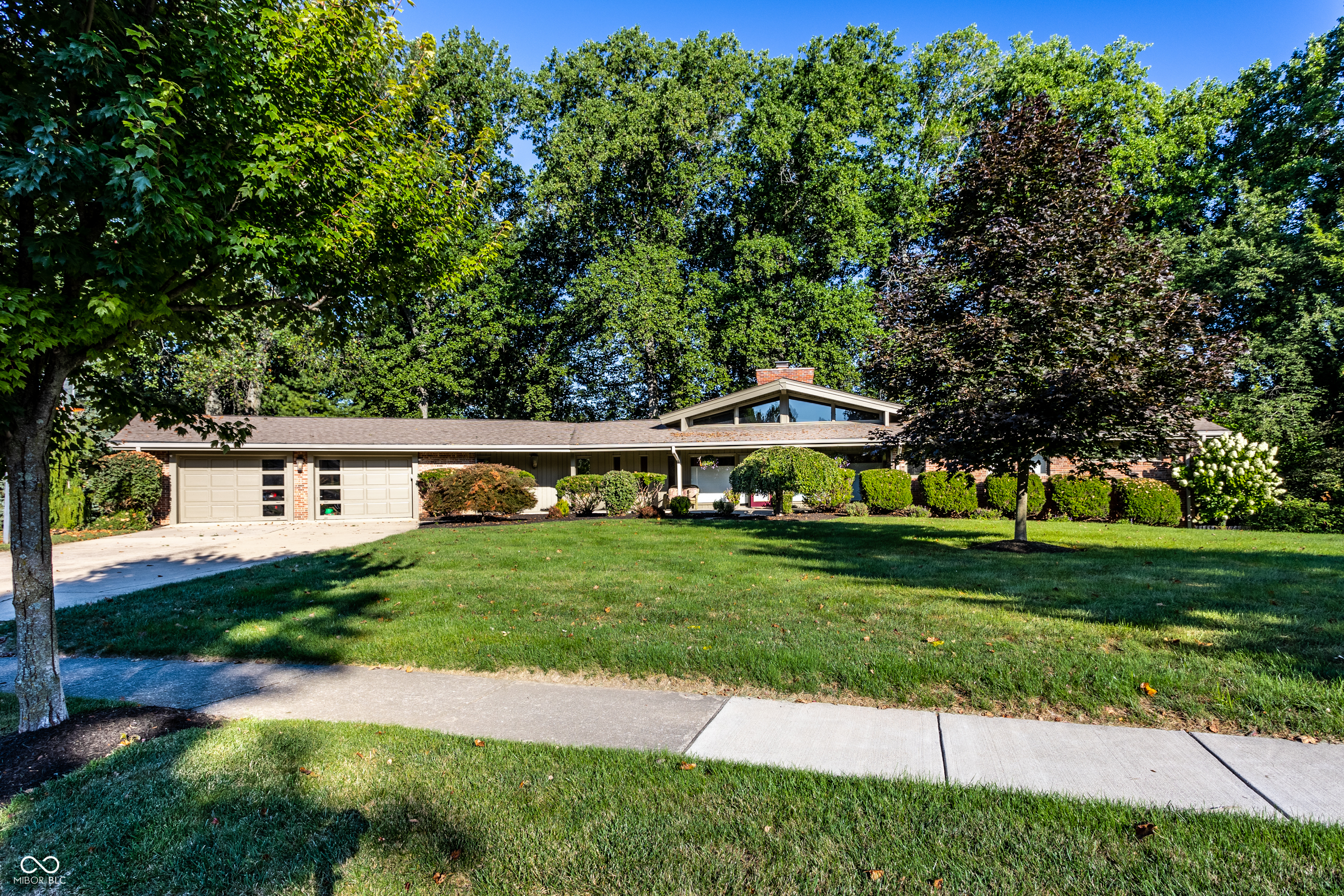11412 Niagara Drive Fishers, IN 46037 - Photo 5 of 70