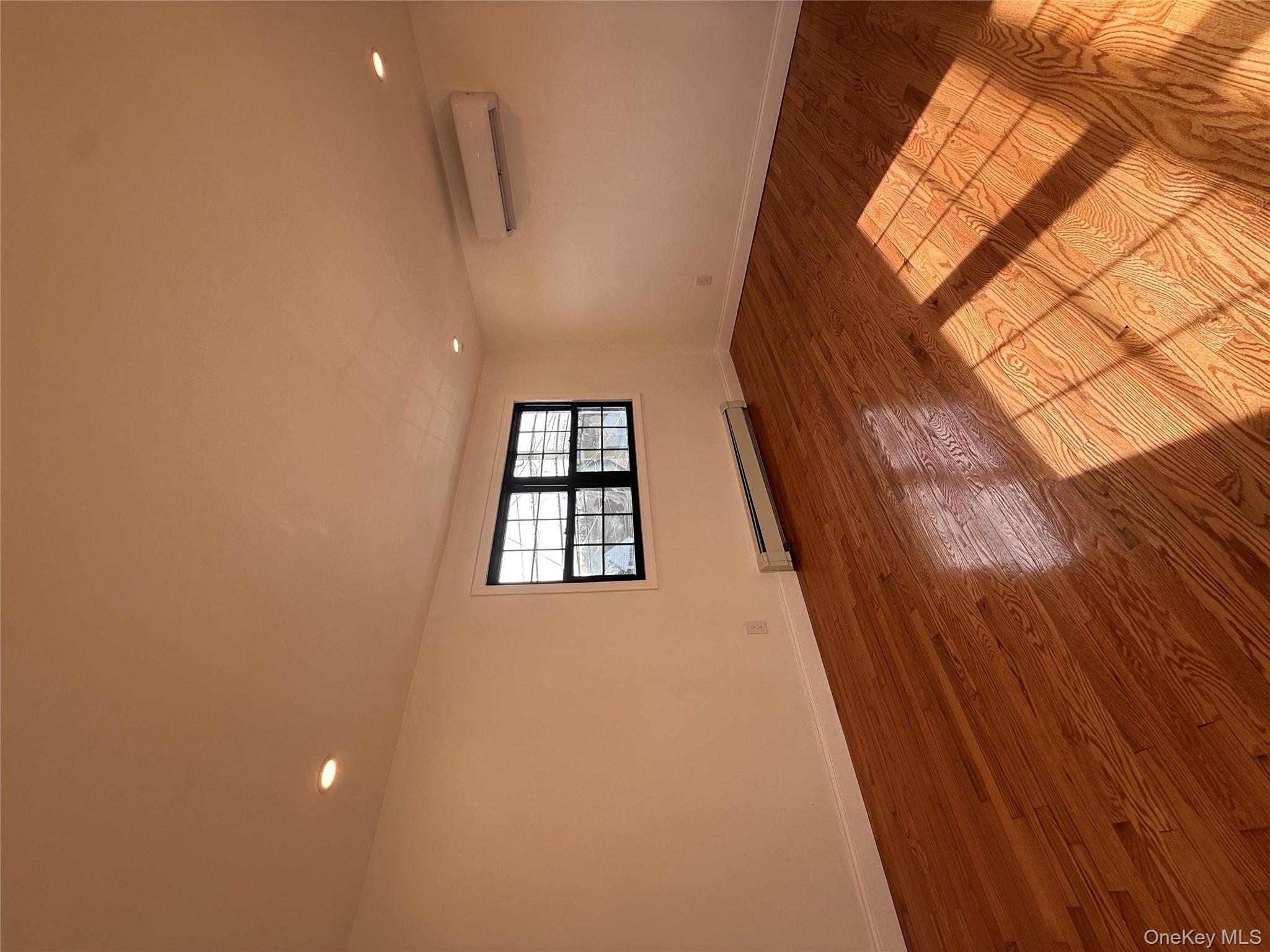 1709 Camp Avenue Merrick, NY 11566 - Photo 5 of 9