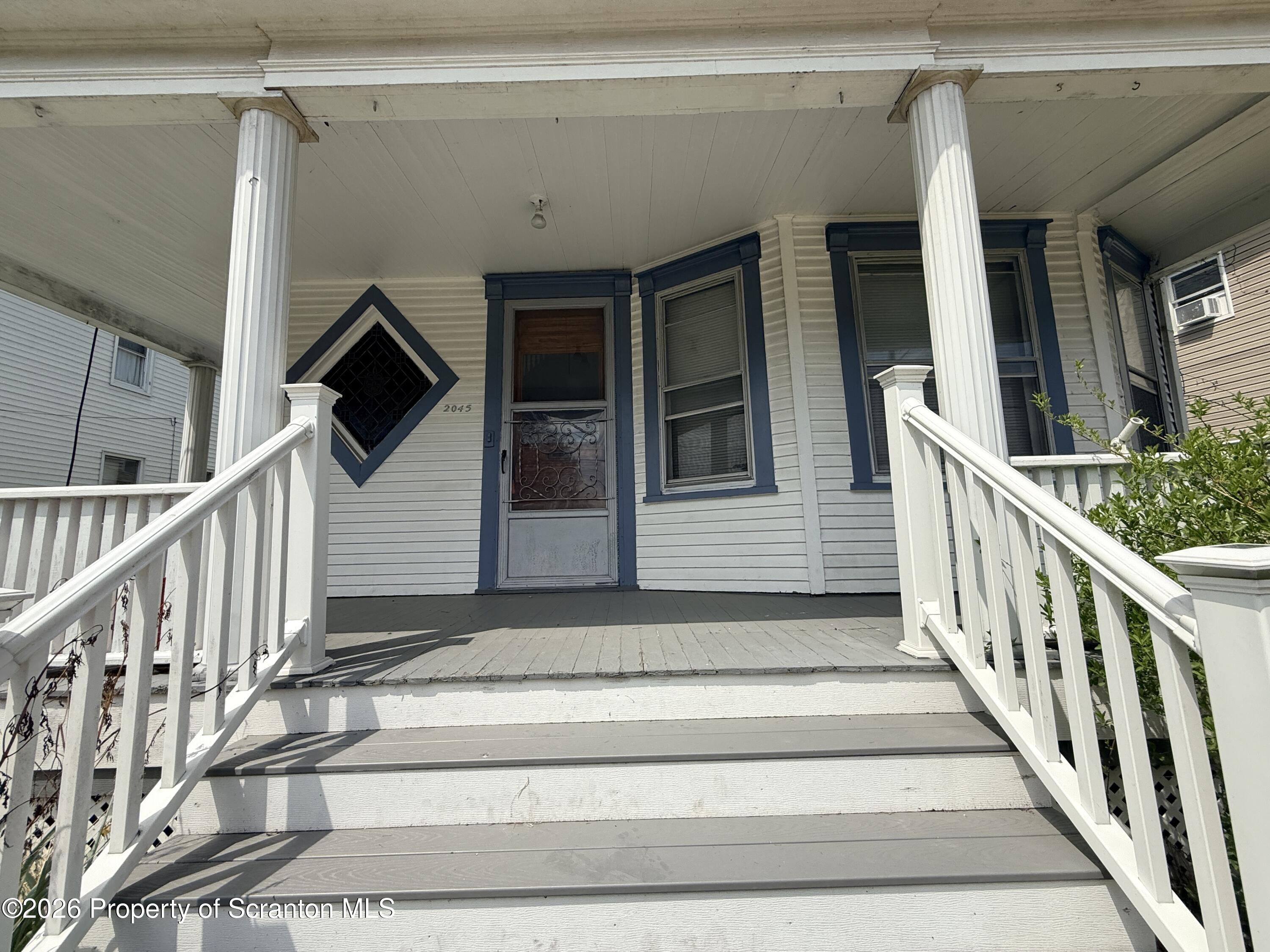 2045 Edna Avenue Scranton, PA 18508 - Photo 7 of 44 a view of entryway