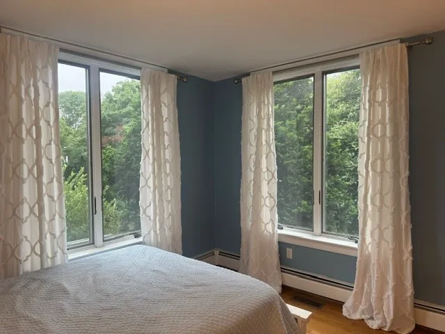 $3,300 | 158 Narragansett Avenue, Unit 1C, Newport, RI 02840