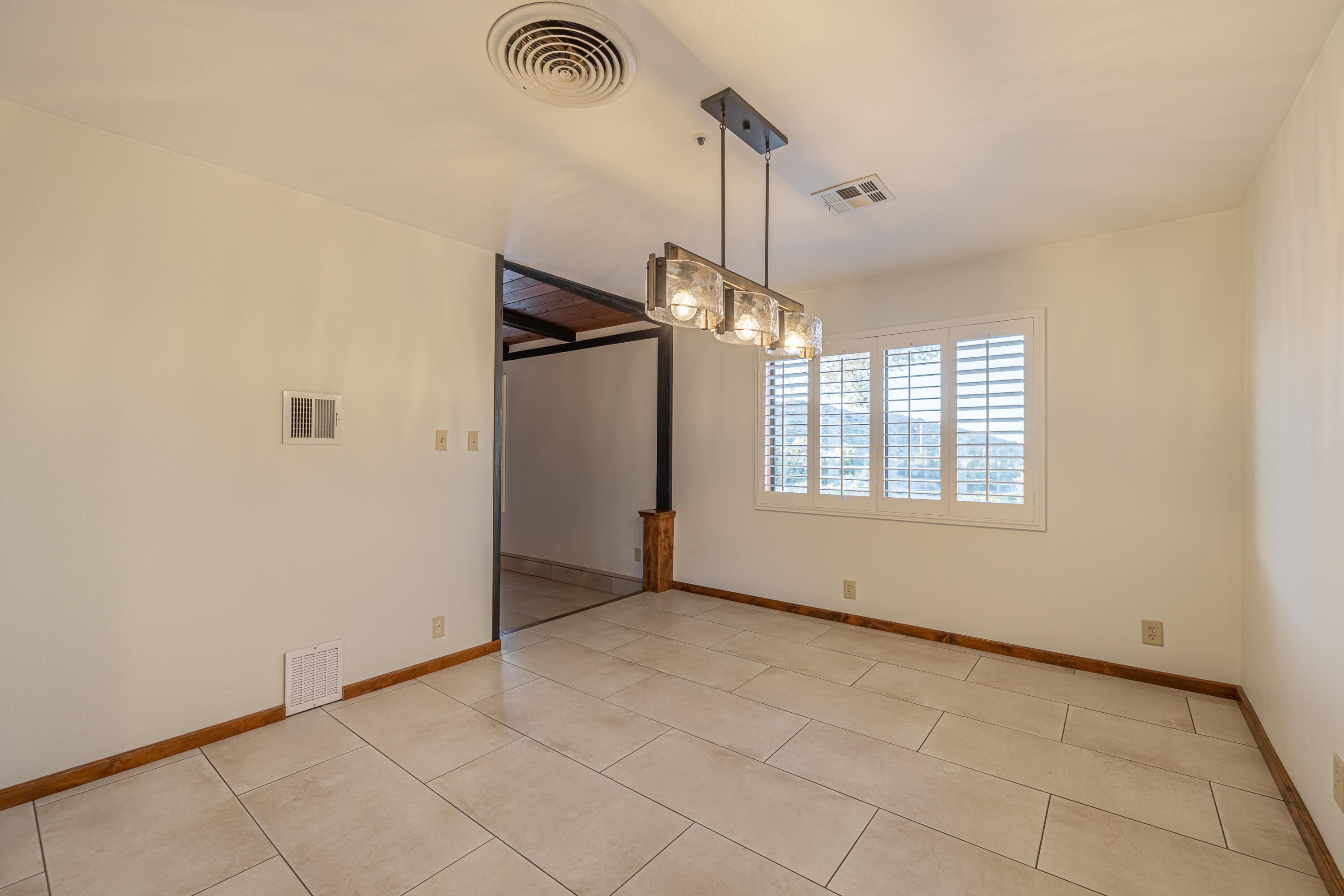 12742 Le Page Ranch Road Pearblossom, CA 93553 - Photo 22 of 68 JMY_6250-HDR