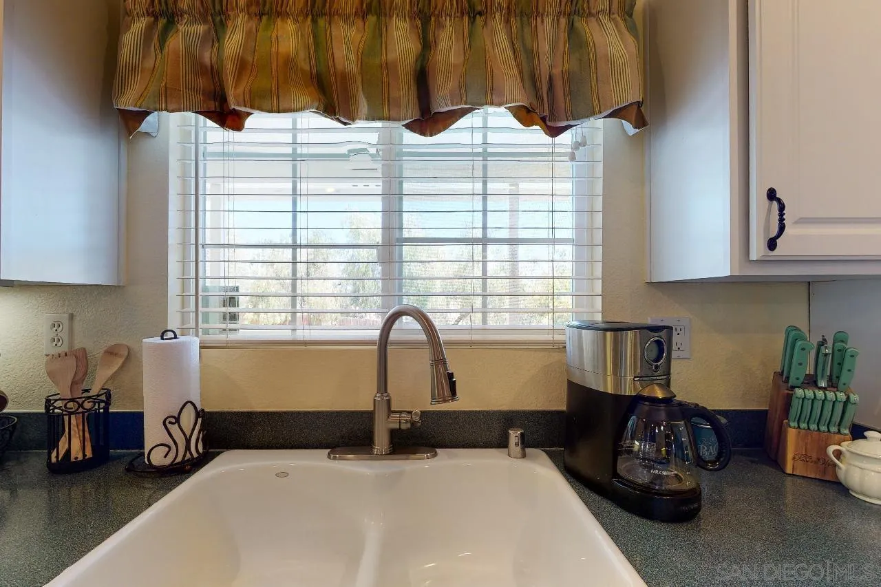 19044 Nandina Avenue Riverside, CA 92508 - Photo 13 of 42 Gallery Image 13