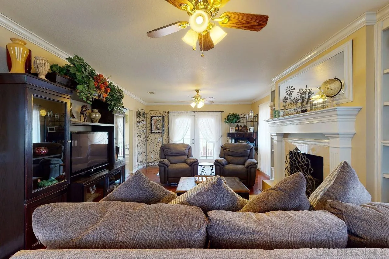 19044 Nandina Avenue Riverside, CA 92508 - Photo 8 of 42 Gallery Image 8