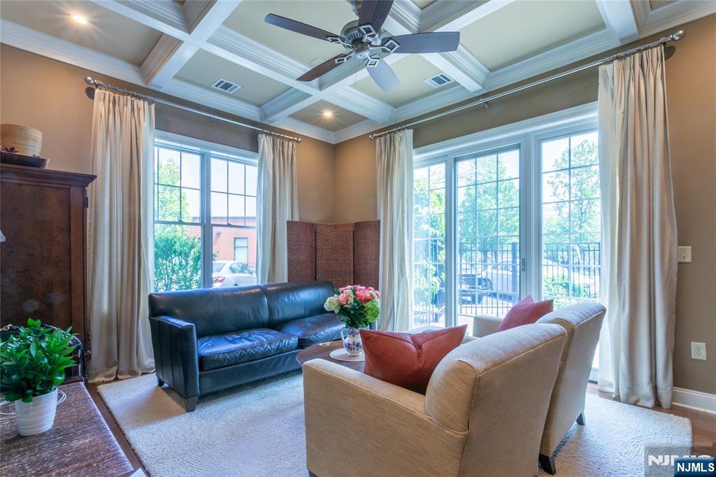 4102 Piermont Road Tenafly, NJ 07670 - Photo 9 of 31