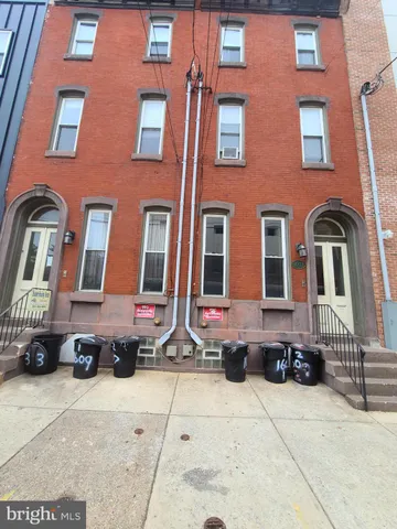 $1,000 | 1607 West Oxford Street, Unit 3, Philadelphia, PA 19121