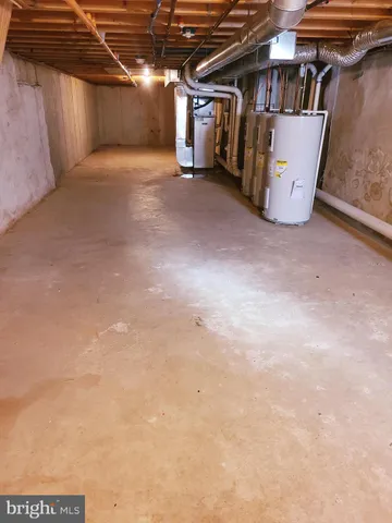 $1,000 | 1607 West Oxford Street, Unit 3, Philadelphia, PA 19121