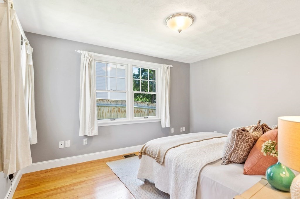 67 Simonds Road Lexington, MA 02420 - Photo 18 of 34