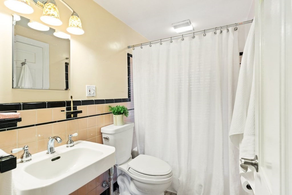 67 Simonds Road Lexington, MA 02420 - Photo 20 of 34